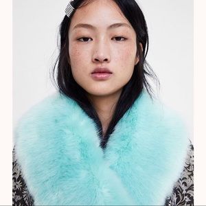 ZARA Colored Faux Fur Scarf Light Blue 4373/251